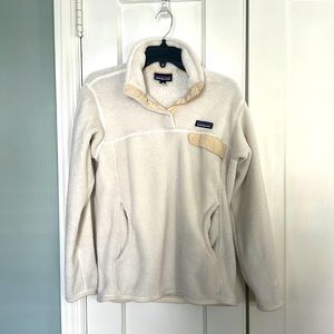 Patagonia sweatshirt. Size L.